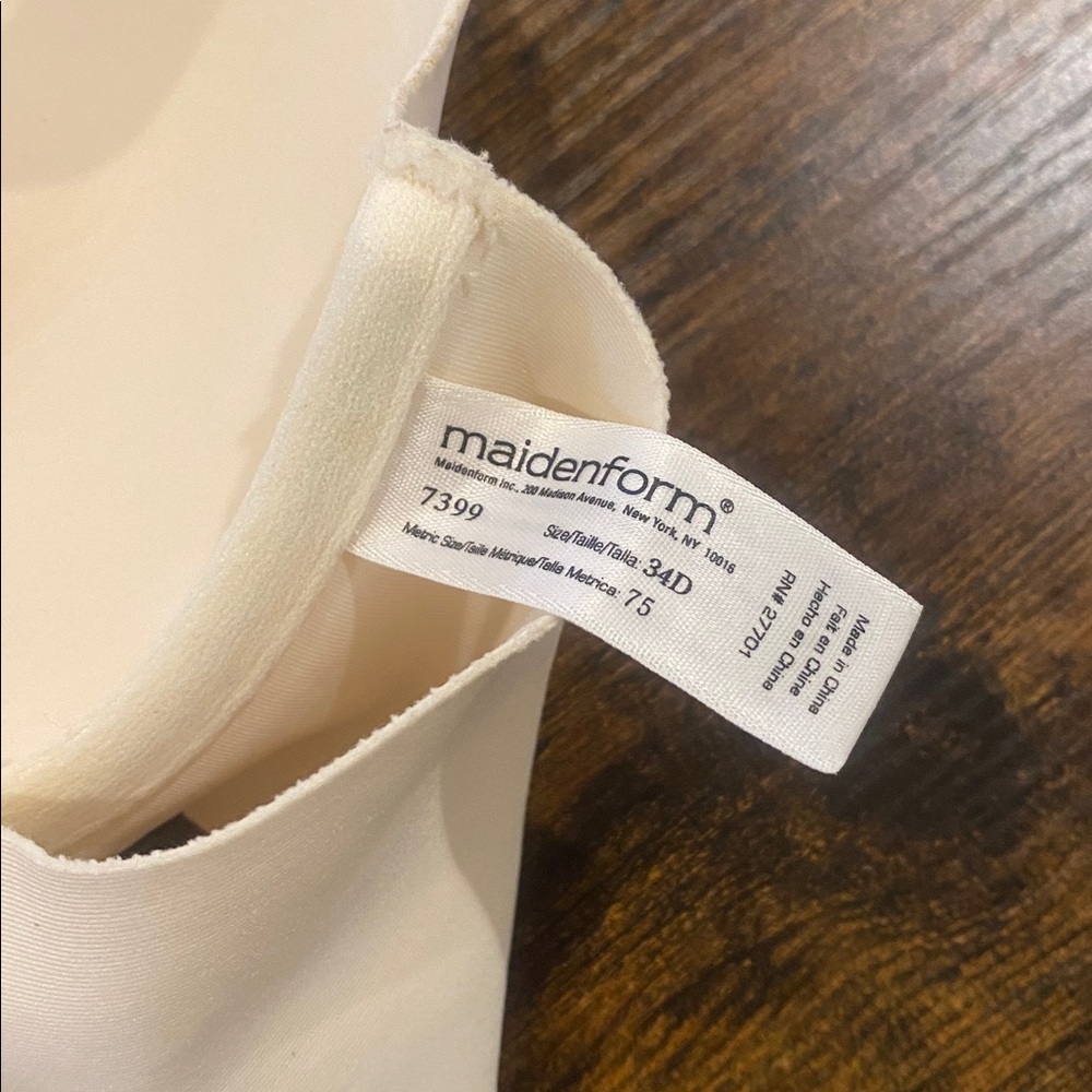 Women's Cream Bra - Picture 3 of 3